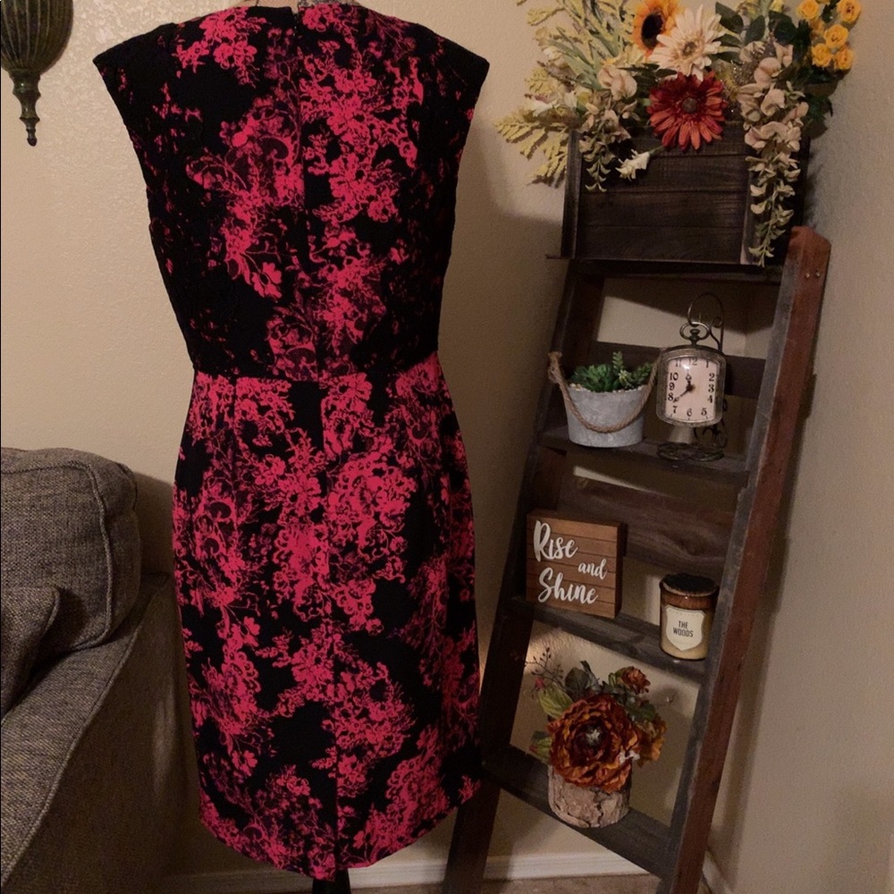 🚫SOLD🚫ADRIANNA PAPELL BEAUTIFUL DRESS 💯♥️ - Picture 7 of 8